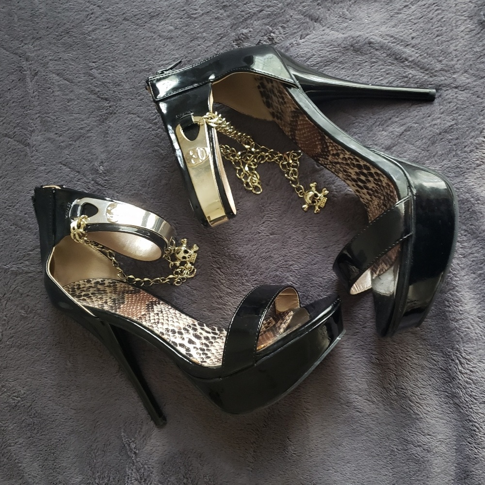 Sexy black & gold platform heels